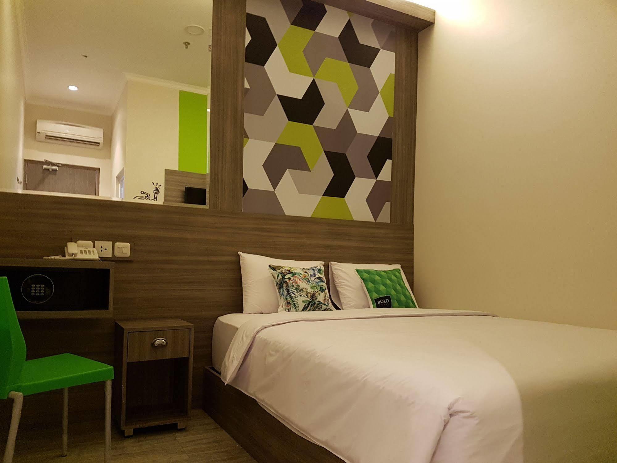 Bold Hotel Jakarta Exterior foto